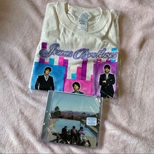 Jonas Brothers T-shirt & CD bundle